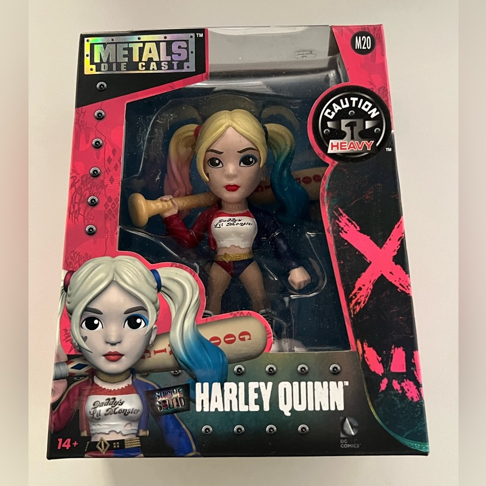 Harley Quinn Metals Die Cast Figure